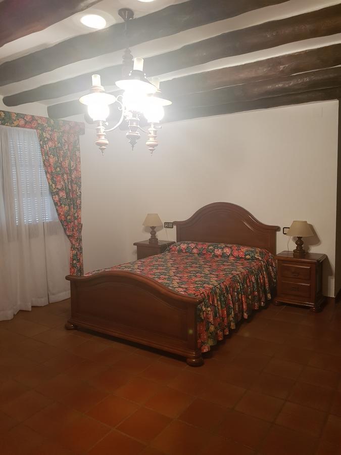 Casa Simon Guest House Roda de Isabena Ngoại thất bức ảnh